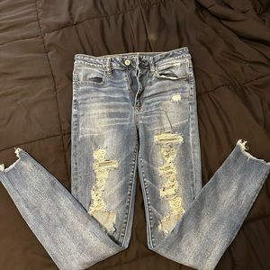 Size 6 American Eagle Jeans. Super Hi-Rise Jeggings.